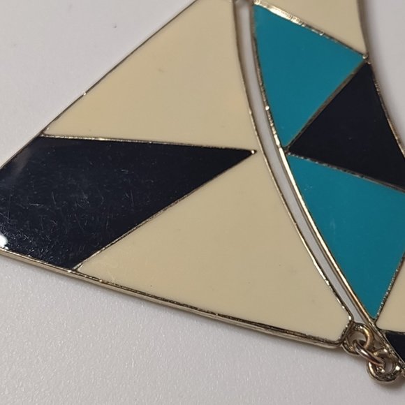 Off White, Blue, And Black Triangle Pendant Necklace Adjustable 23.5" To 25.5" - Picture 6 of 12